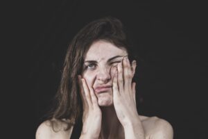 Absceso Emocional: Sanar el dolor oculto
