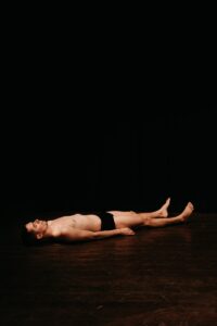 Acting Out: Cuando las palabras fallan y el cuerpo actúa