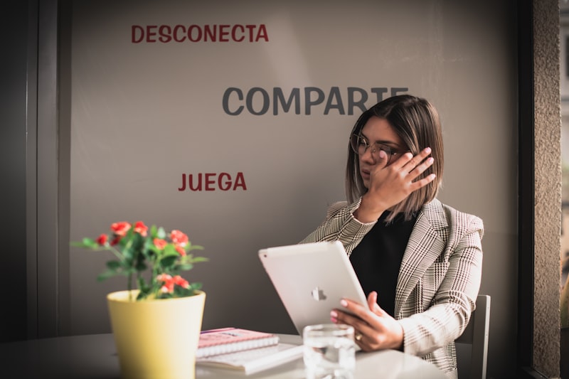 Coeficiente de Alienación: Midiendo la incertidumbre residual
