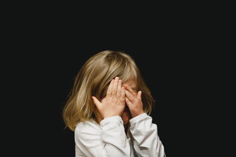 Depresión Anaclítica: El dolor infantil tras la ausencia