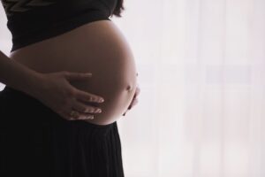 Embarazo adolescente: Comprendiendo el impacto psicológico