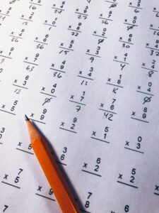 Escala Aditiva: Mide lo invisible con precisión matemática