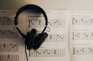 Pista Acústica: Decodificando el Lenguaje Mental