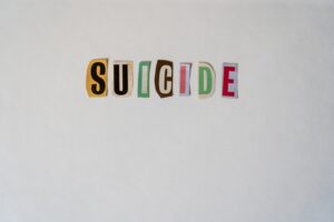 Suicidio Altruista: Cuando el grupo exige la vida