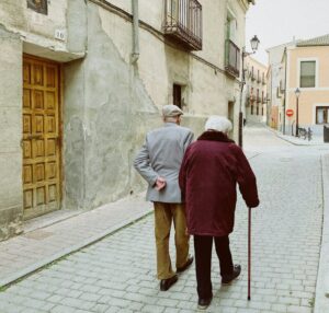 Apego: El vínculo invisible que define tu vida adulta